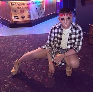 Meet your Posher, Art